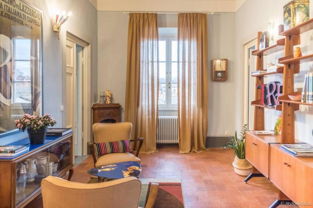 Casa Maria - Attico Di Lusso Vicino Alle Mura Lucca Exterior foto